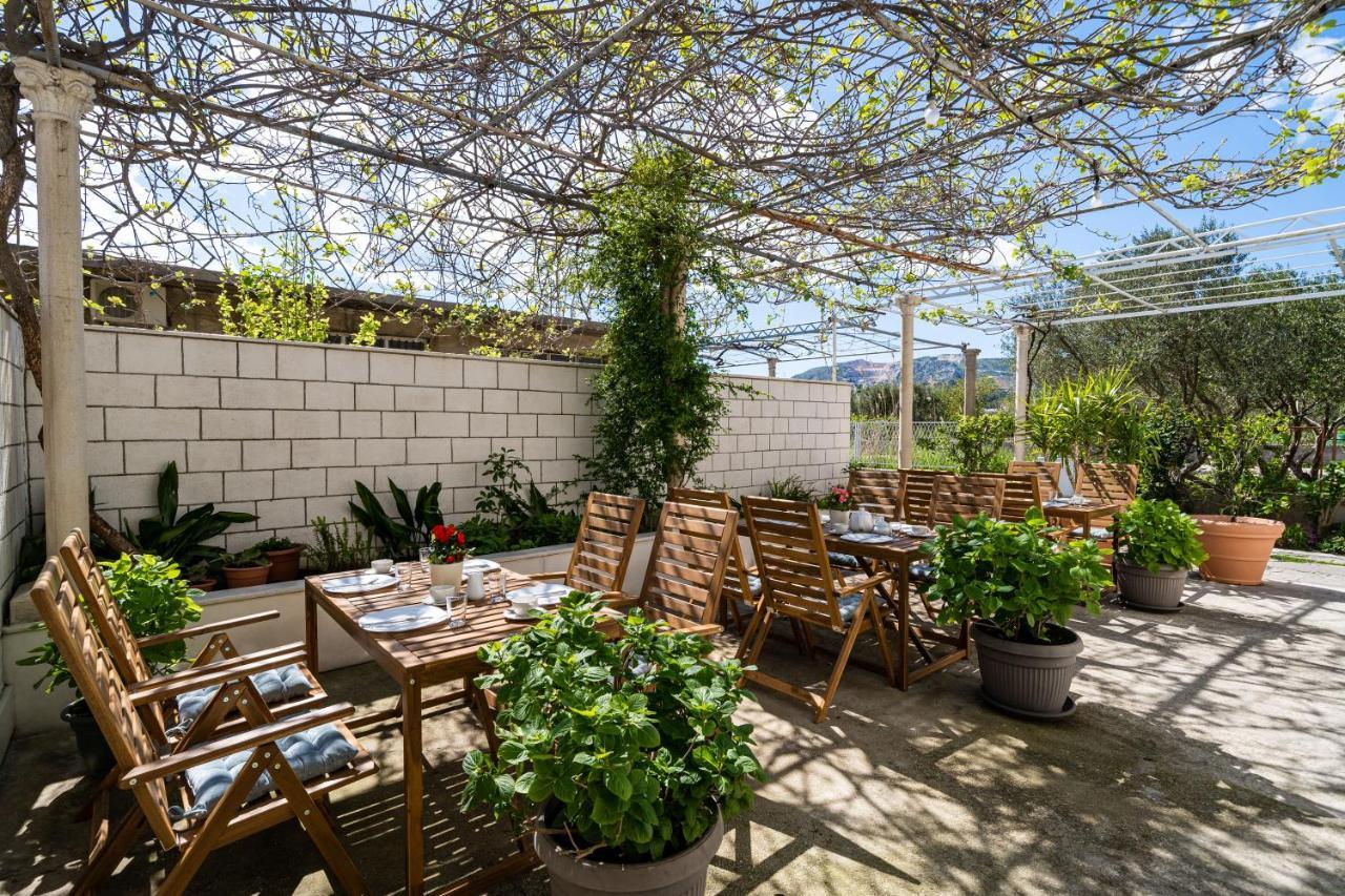 Francesca Guesthouse 米利尼 外观 照片
