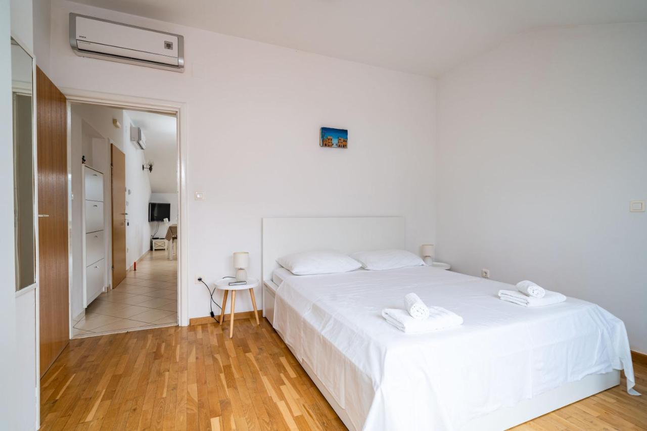 Francesca Guesthouse 米利尼 外观 照片