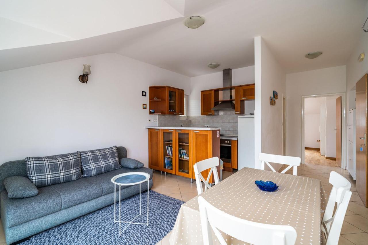 Francesca Guesthouse 米利尼 外观 照片